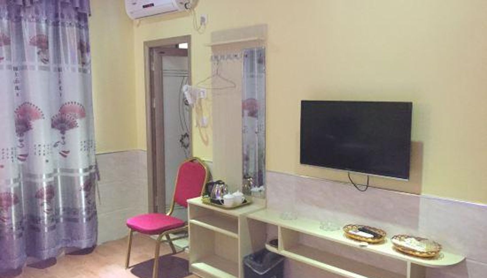 Chambre - Dongguan Yinquan Chain Hotel (Dongguan Branch)