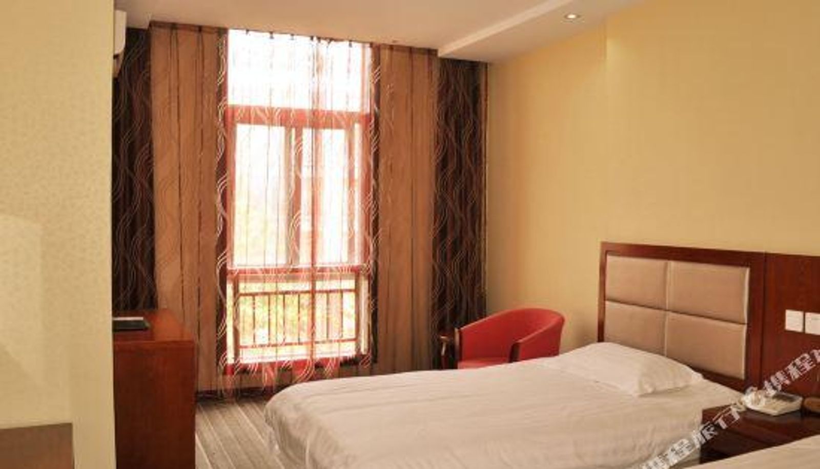 Zimmer - Chizhou Juxin Business Hotel