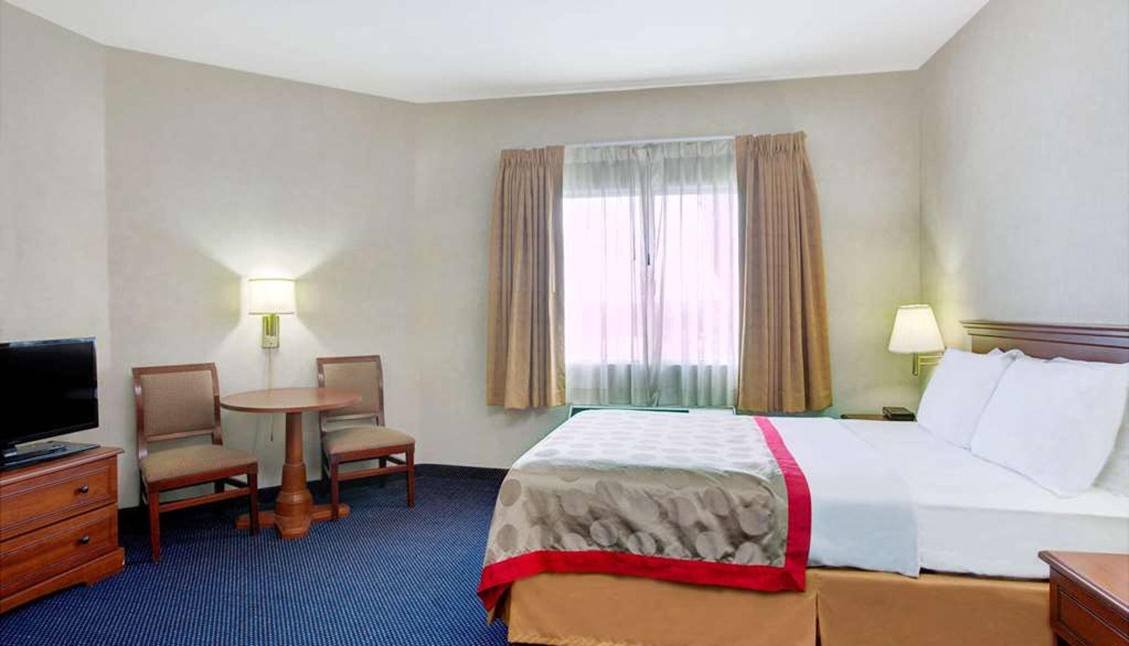 Zimmer - Ramada by Wyndham Hawthorne LAX / LA Stadium