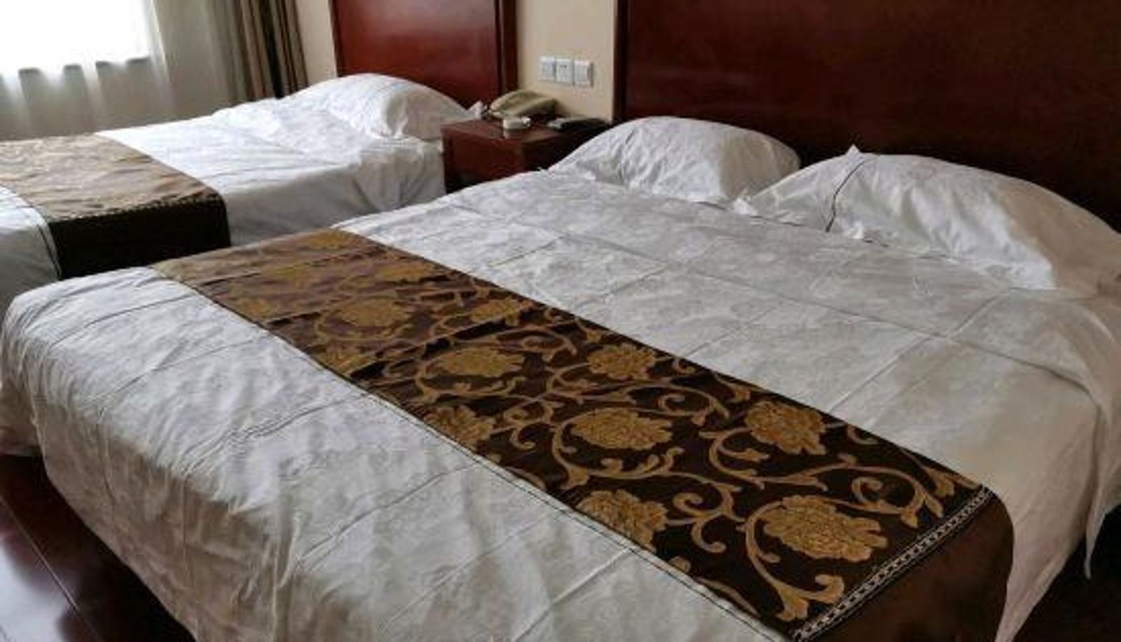 Zimmer - Yuncheng Xinjinma Hotel