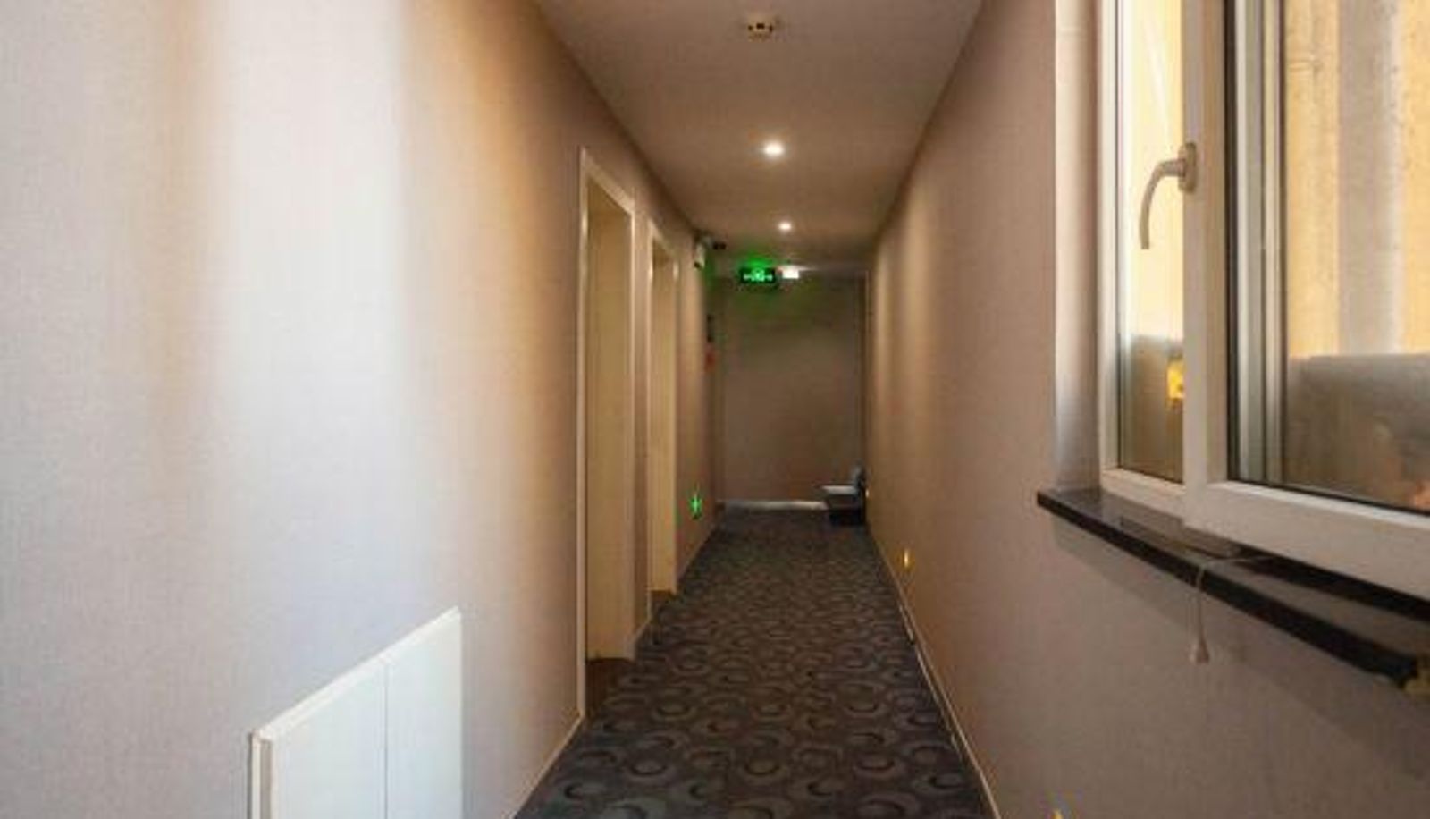 Reception - Networm Apartment (Linfen Jiubu Store)