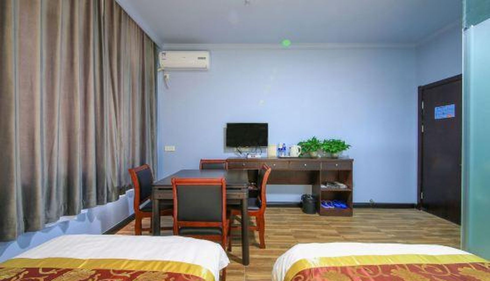 Room - Datong Huameiting Express Hotel
