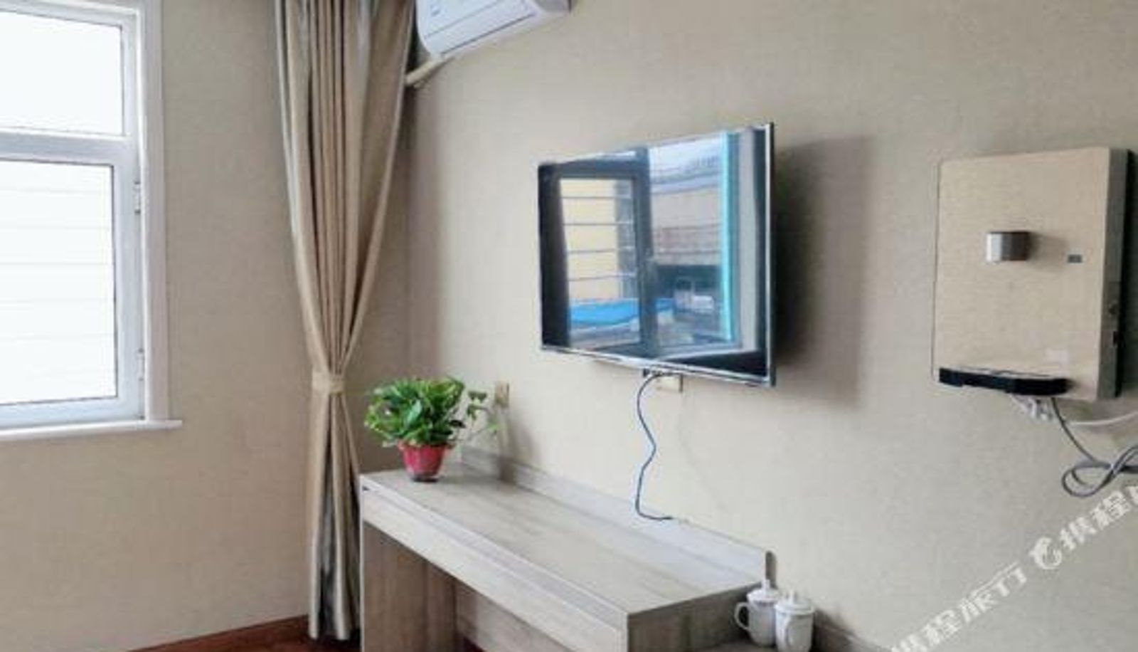 Room - Taiyuan Zhiqing Cinema Hotel