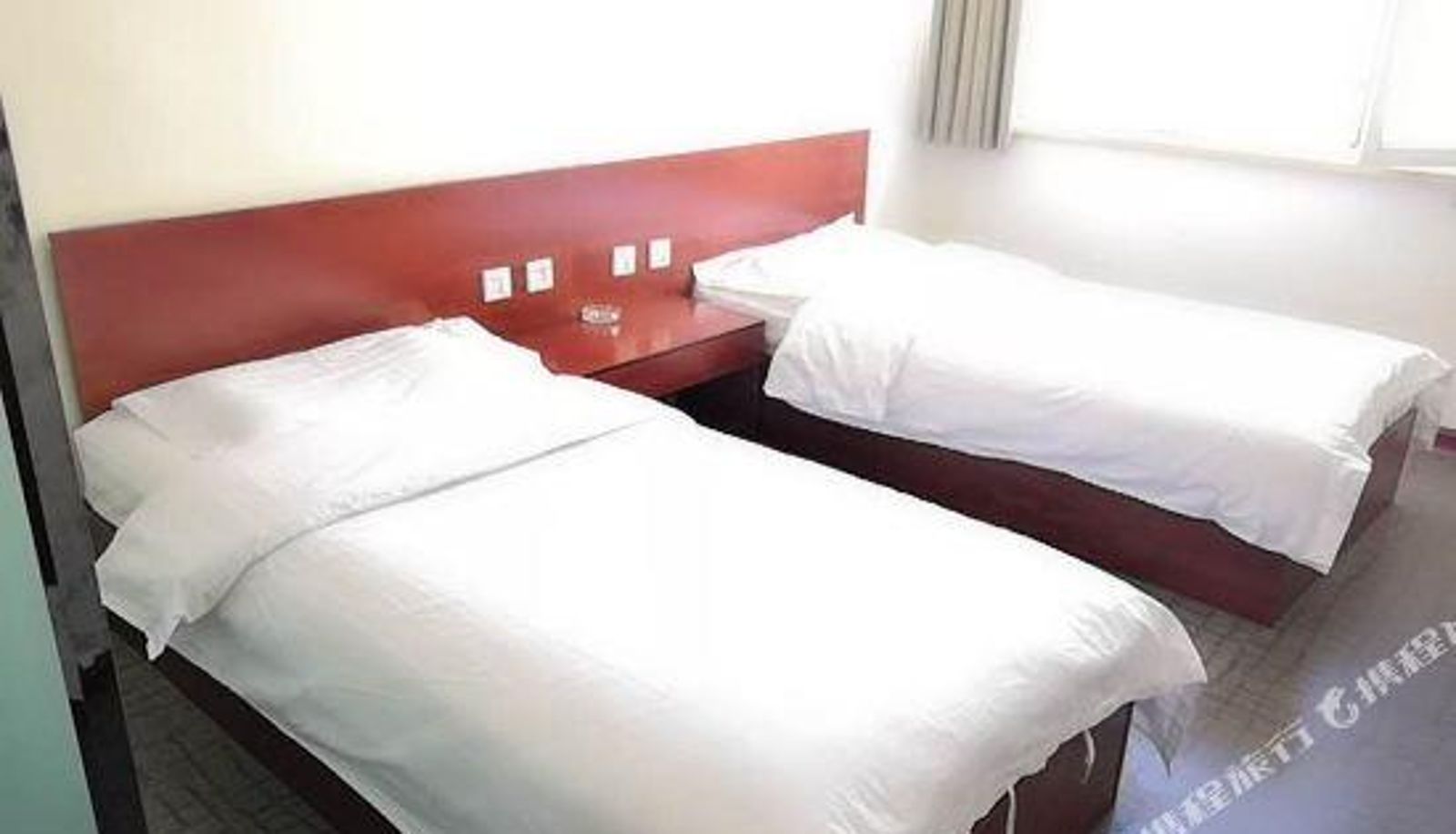 Room - Lianjia Hotel (Urumqi Medical College Store)
