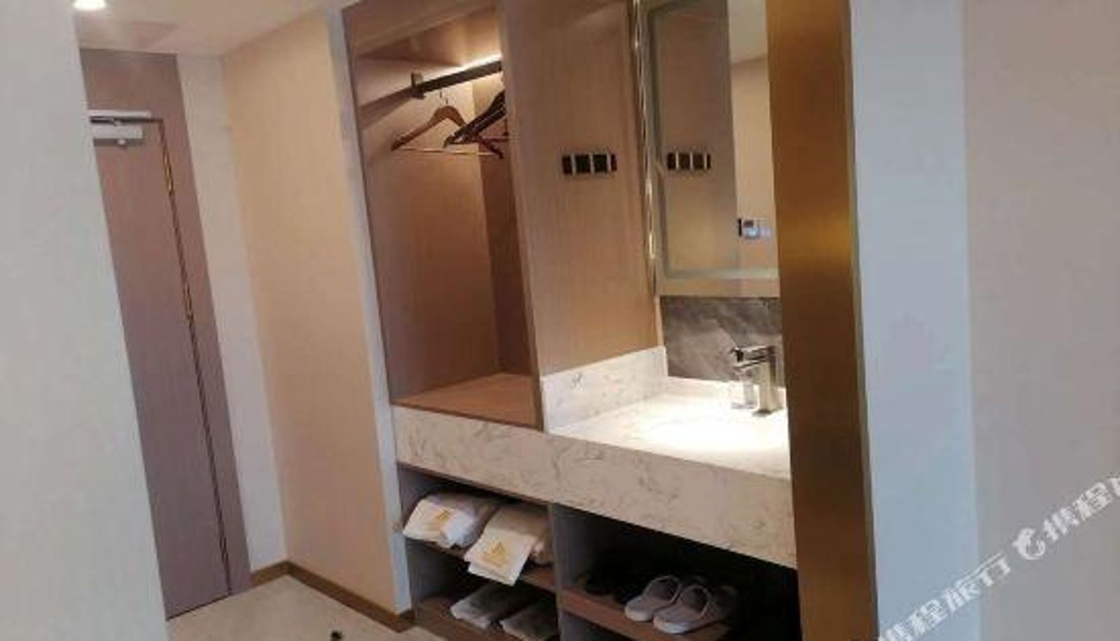 Camera - West Hotel (Guanshanhu Evergrande Central Plaza Branch in Guiyang)