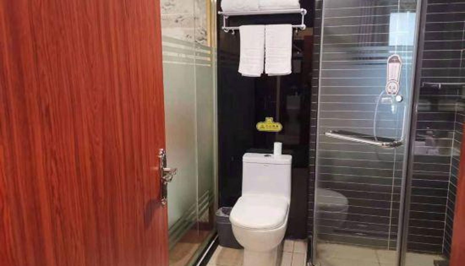 Camera business - A fast hotel (Baiyun Park Branch in Guiyang)
