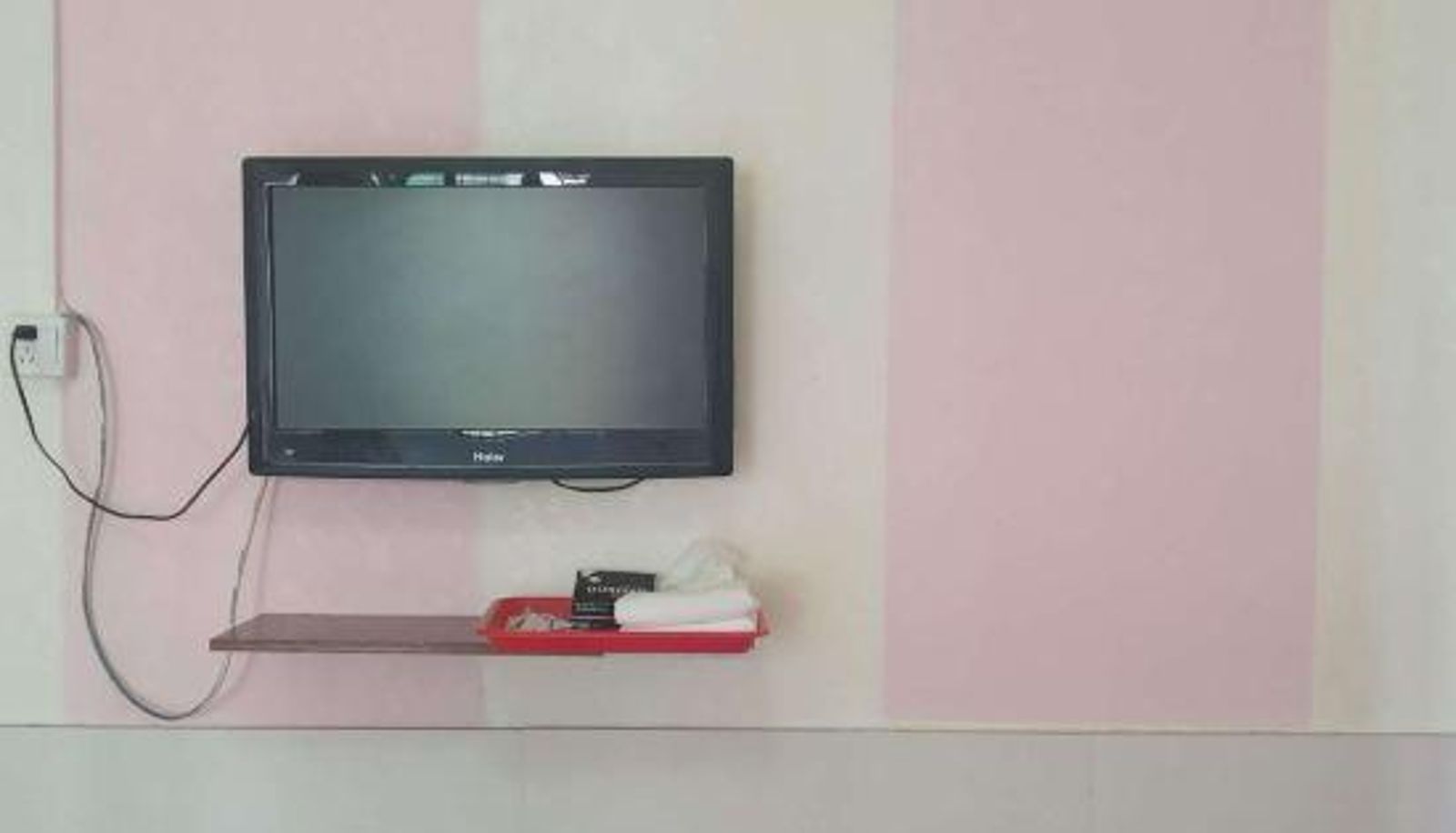 Camera - Welcome Apartment (Guangzhou Baiyun Xialiang Subway Station Store)