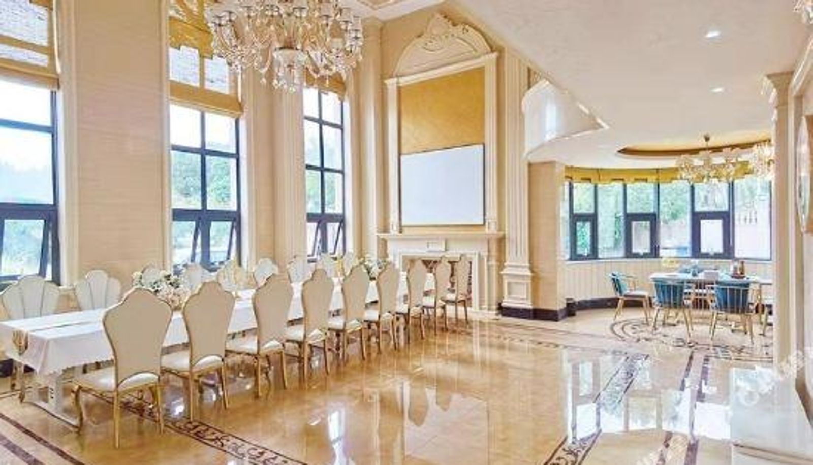 Kamer - Shenzhen dapeng pool mansion house having a party