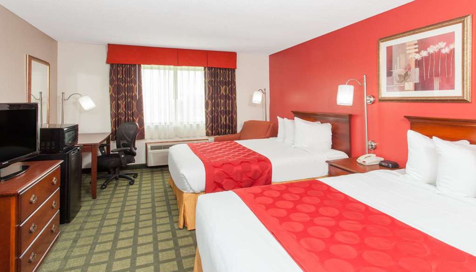 Zimmer - Baymont by Wyndham Decatur IL North