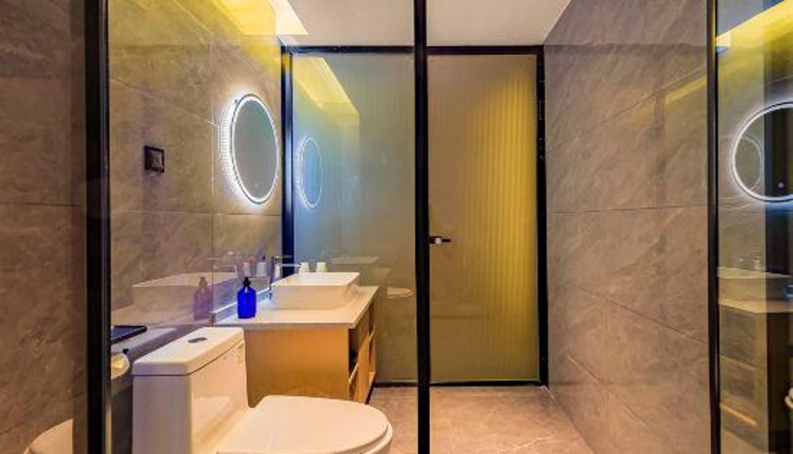 Kamer - Super 8 Best Hotel (Chengdu Huayang Subway Station)