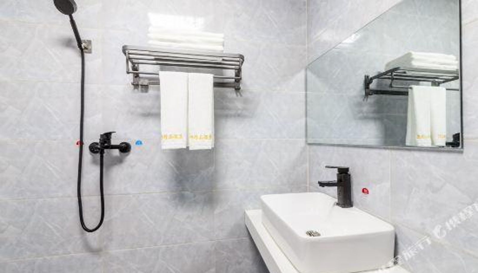 Kamer - Guozhou Video Hotel (Chengdu Southwest Petroleum University Store)