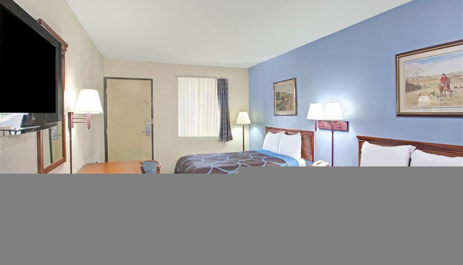Room - Super 8 by Wyndham Suwanee
