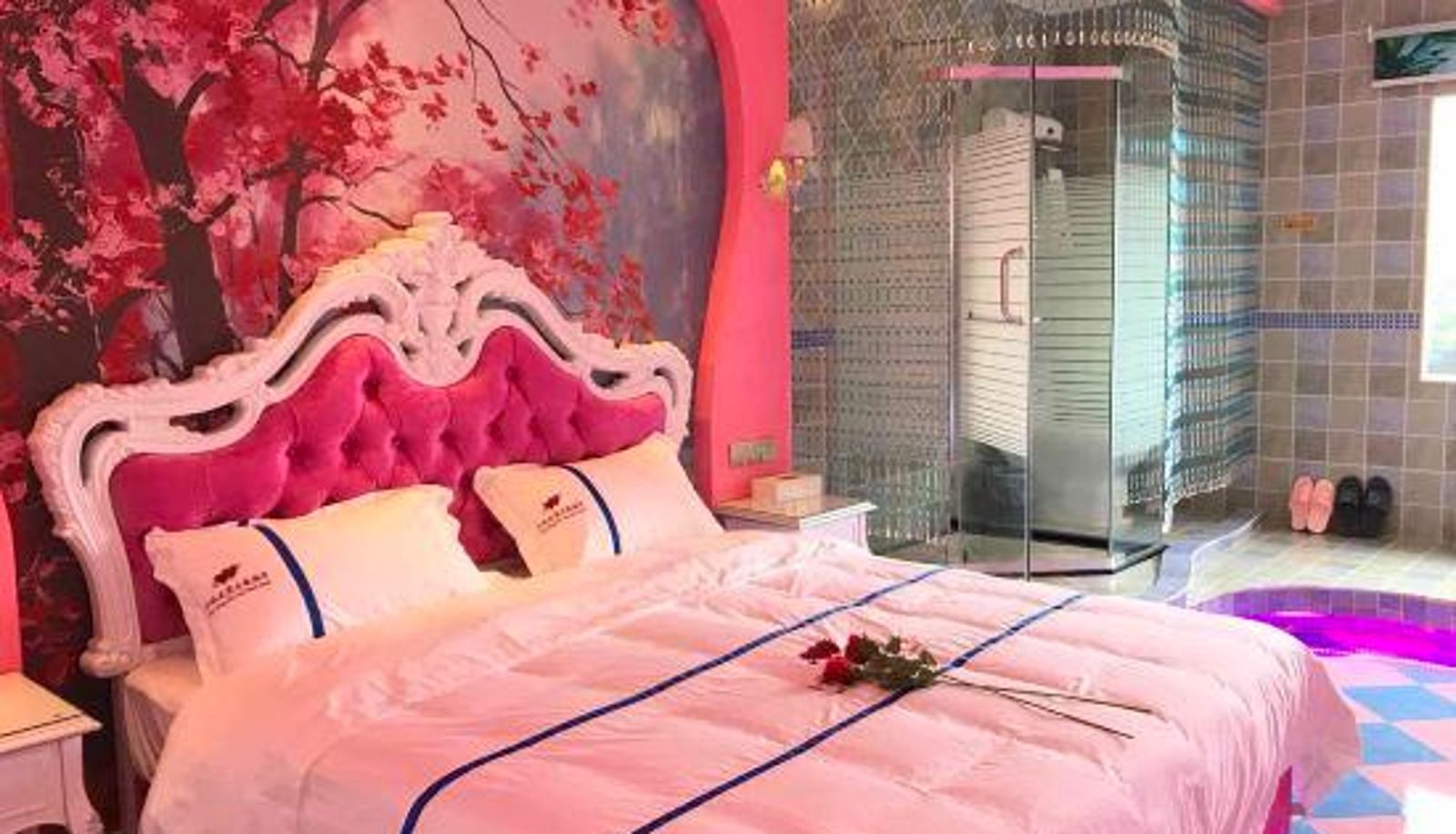 Pokój - Chengdu Small City Love Theme Hotel