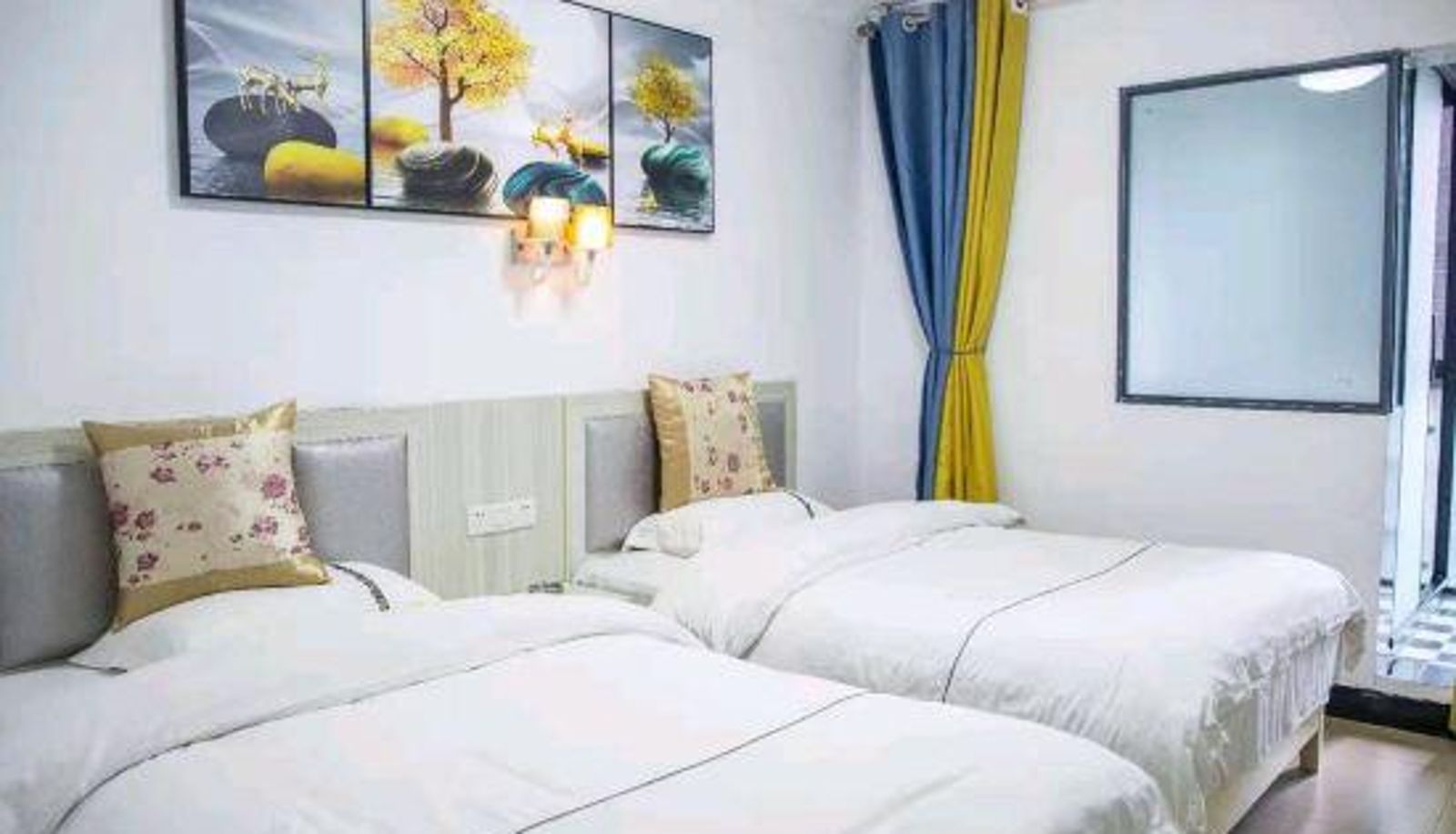 Zimmer - A Warm Home in Zhangjiajie