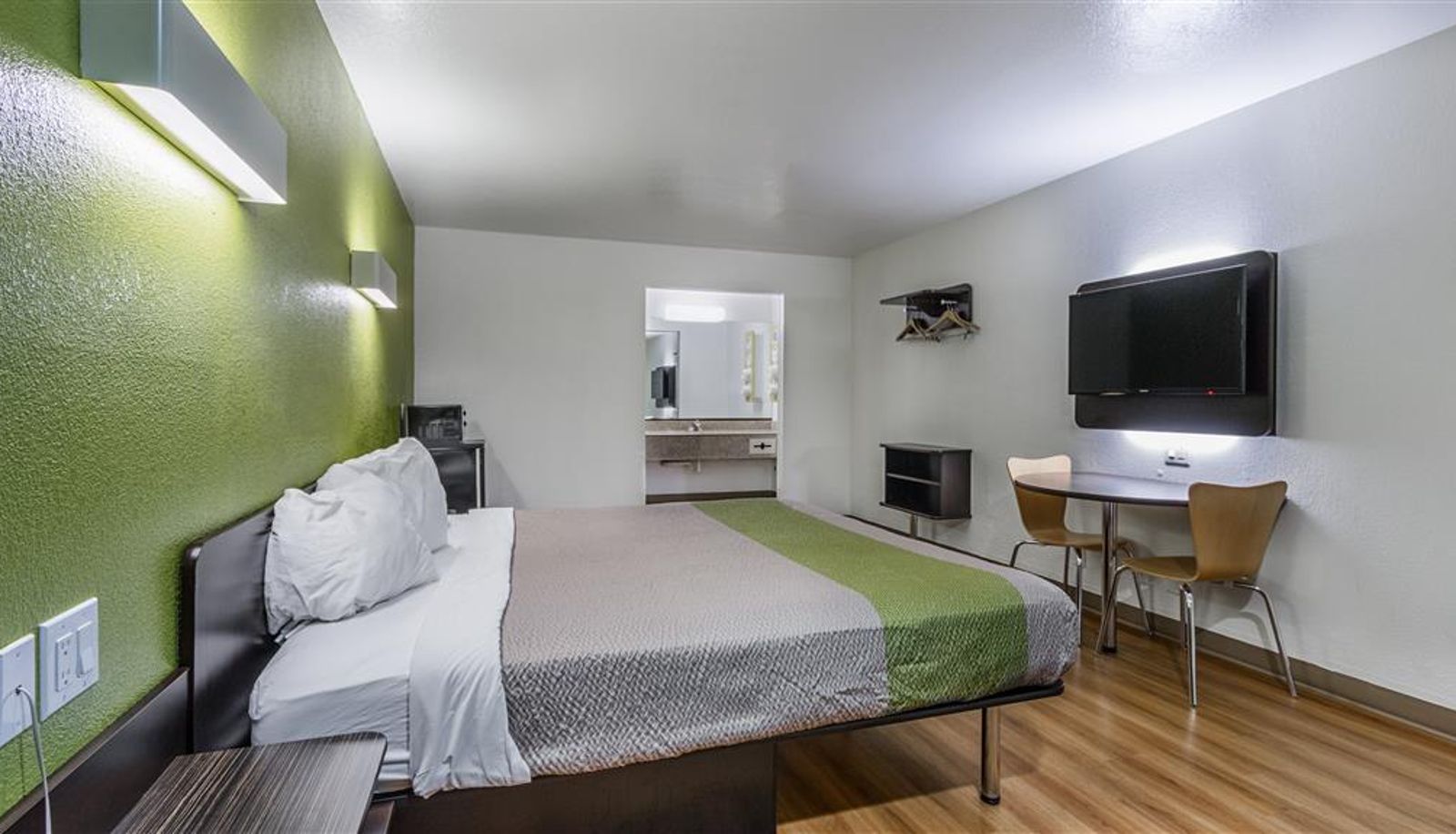 Kamer - TX - North Motel 6 San Marcos
