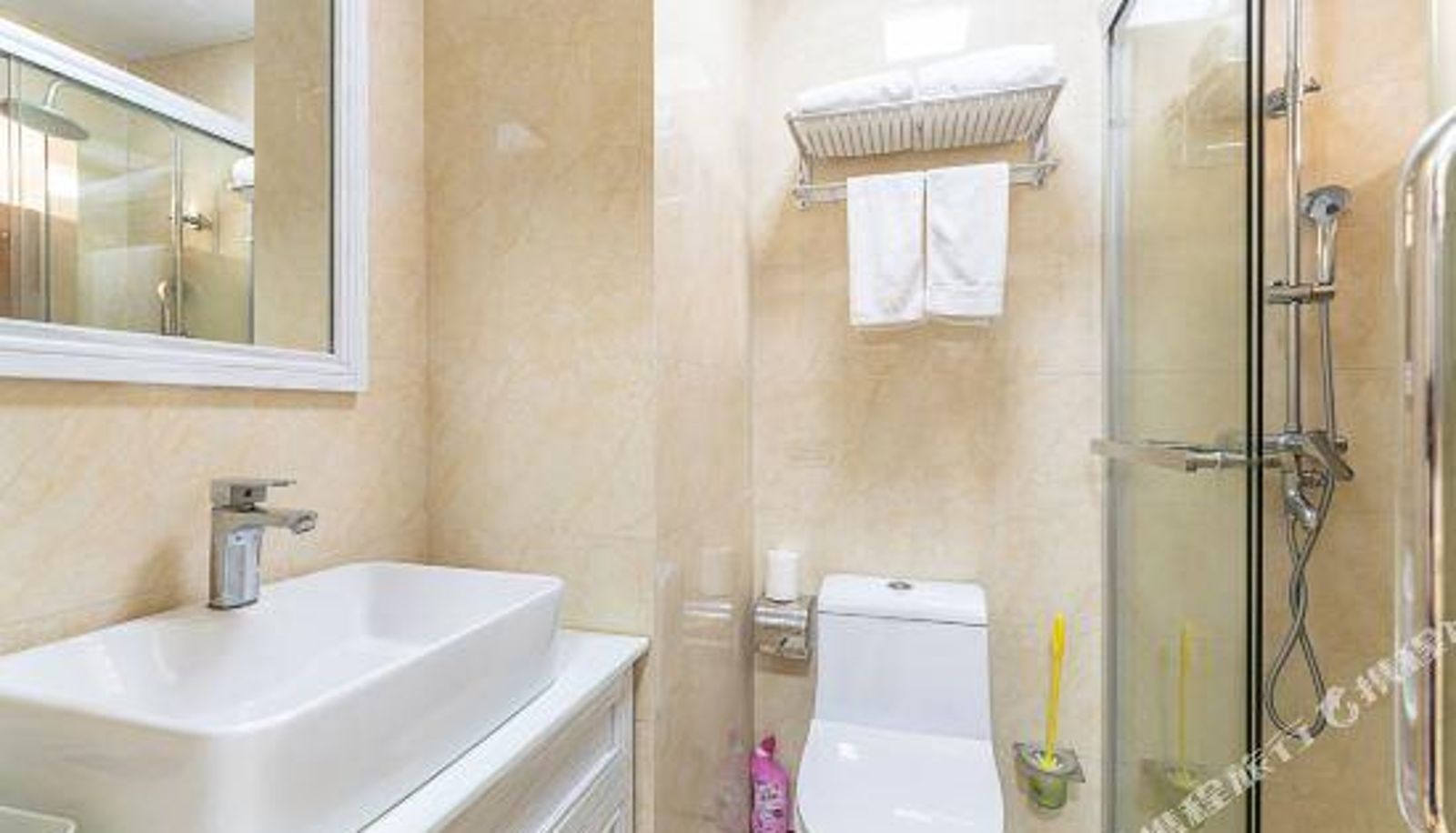 Zimmer mit Balkon - GZ Home Hotel