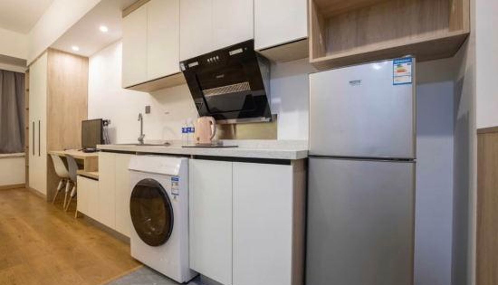 Zimmer - Aijia Apartment (Zhenjiang Baolong Square Branch)