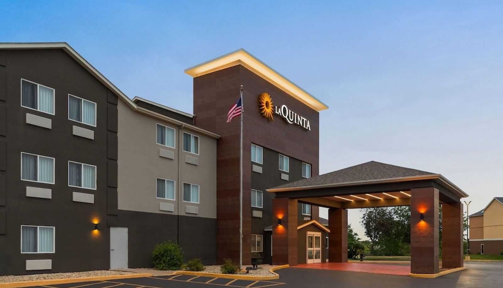 Info - La Quinta Inn & Suites by Wyndham Peru Starved Rock St Park