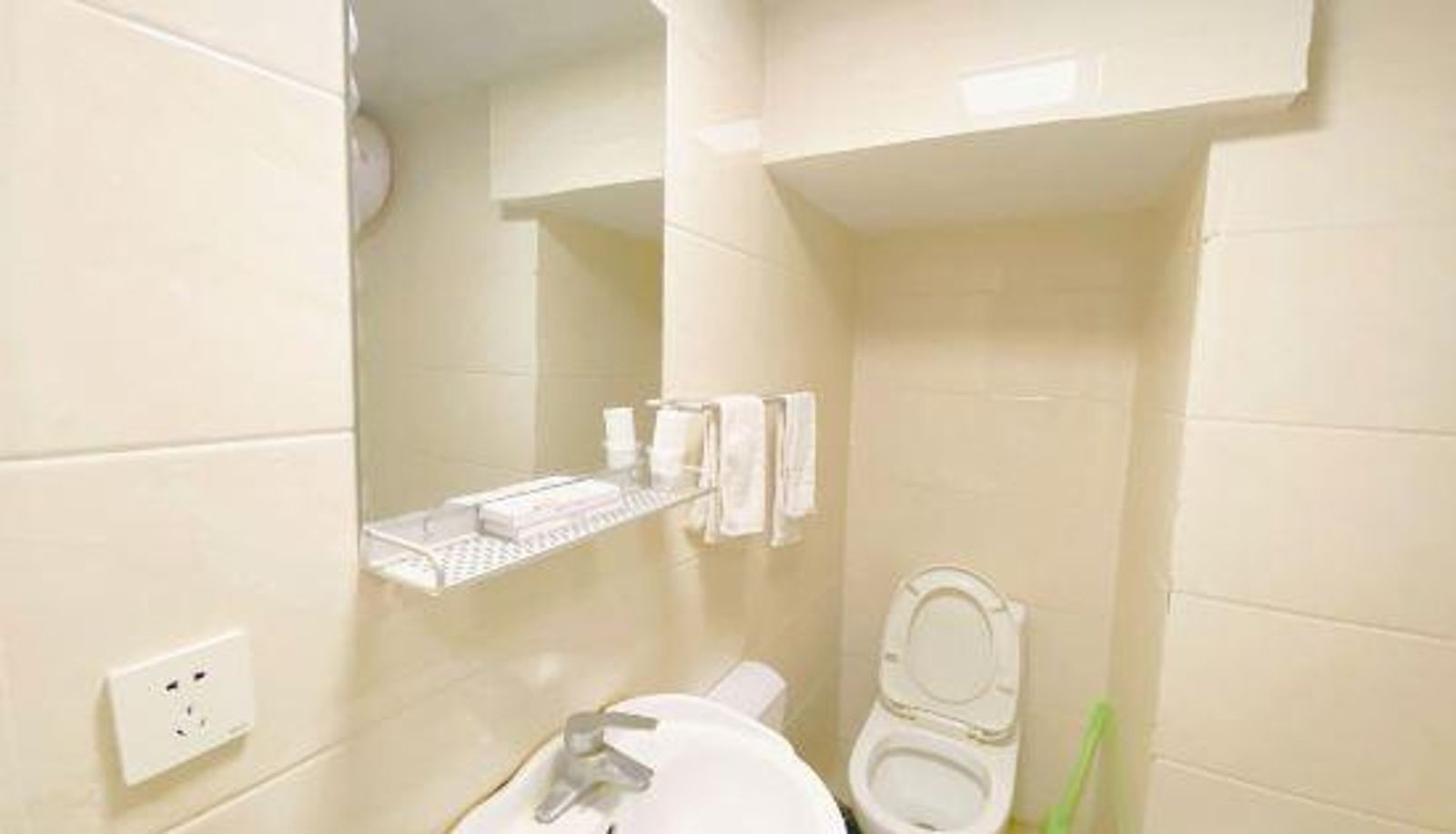 Zimmer - Erjiu Apartment