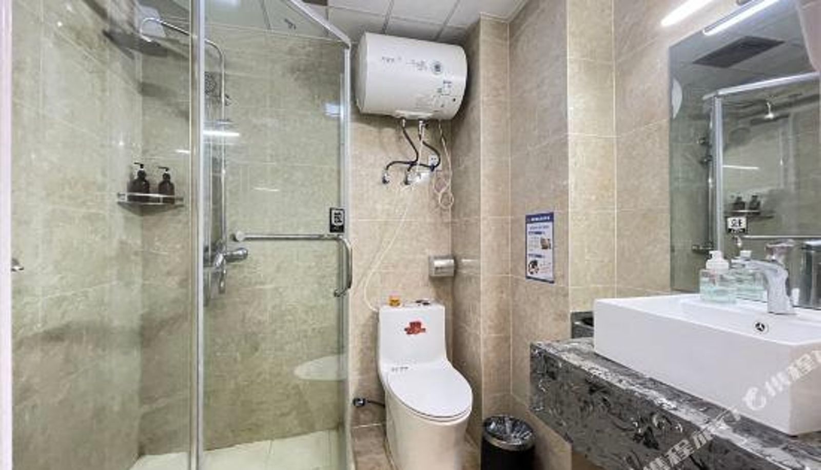 Zimmer - GN Apartment (Nanjing Pukou Wanhuicheng Subway Station Branch)