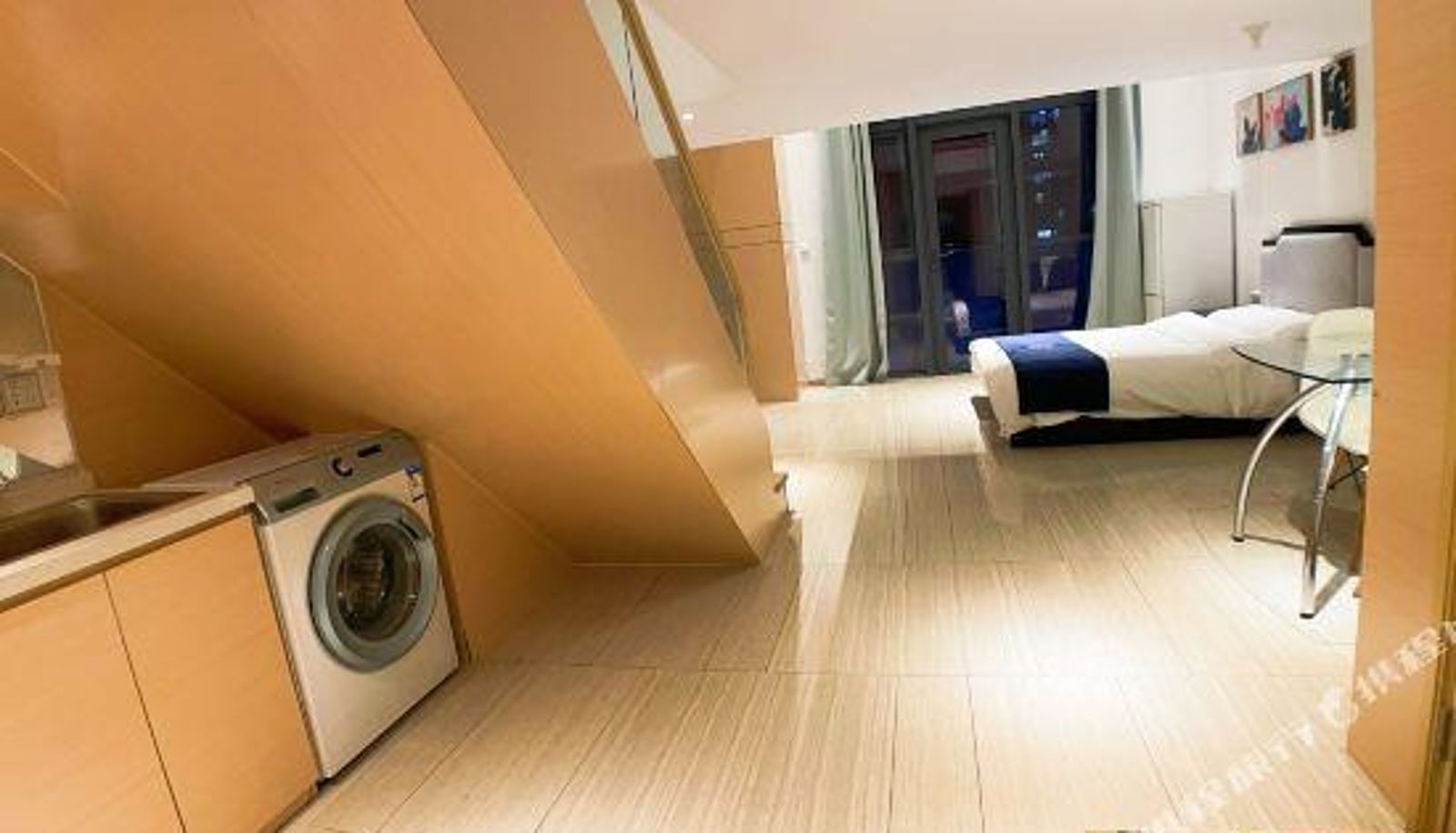 Kamer - Nanjing Water Street One Night LOFT Apartment