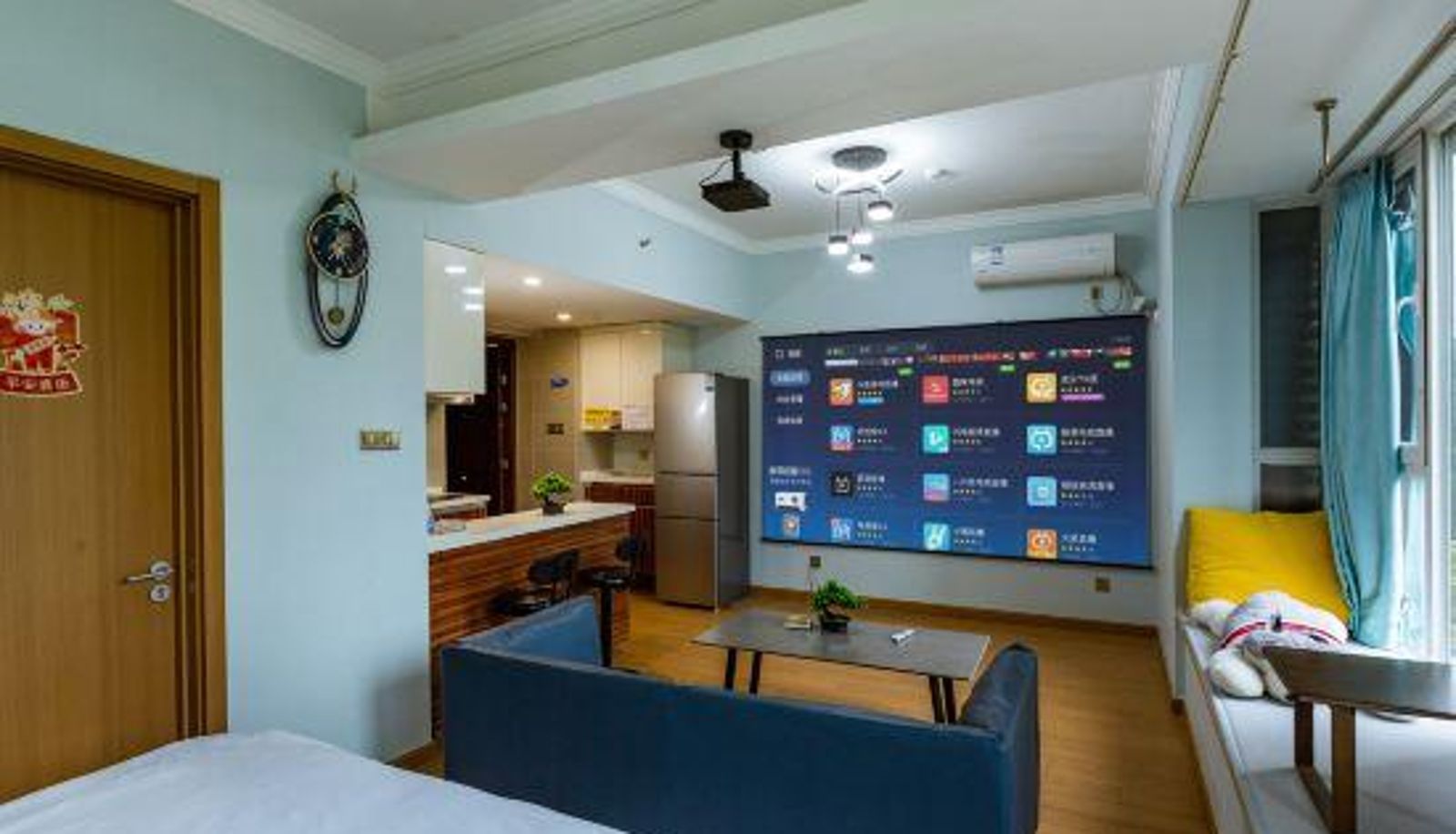 Family room - Peixinge Boutique Cinema Apartment (Nanjing Fuyang Plaza)