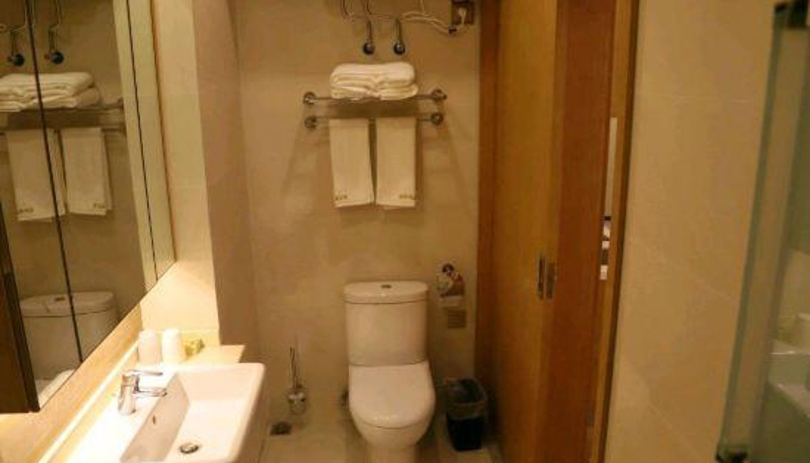 Zimmer - Qingdao Nuoxuan Boutique Apartment (China Railway Expo City Store)