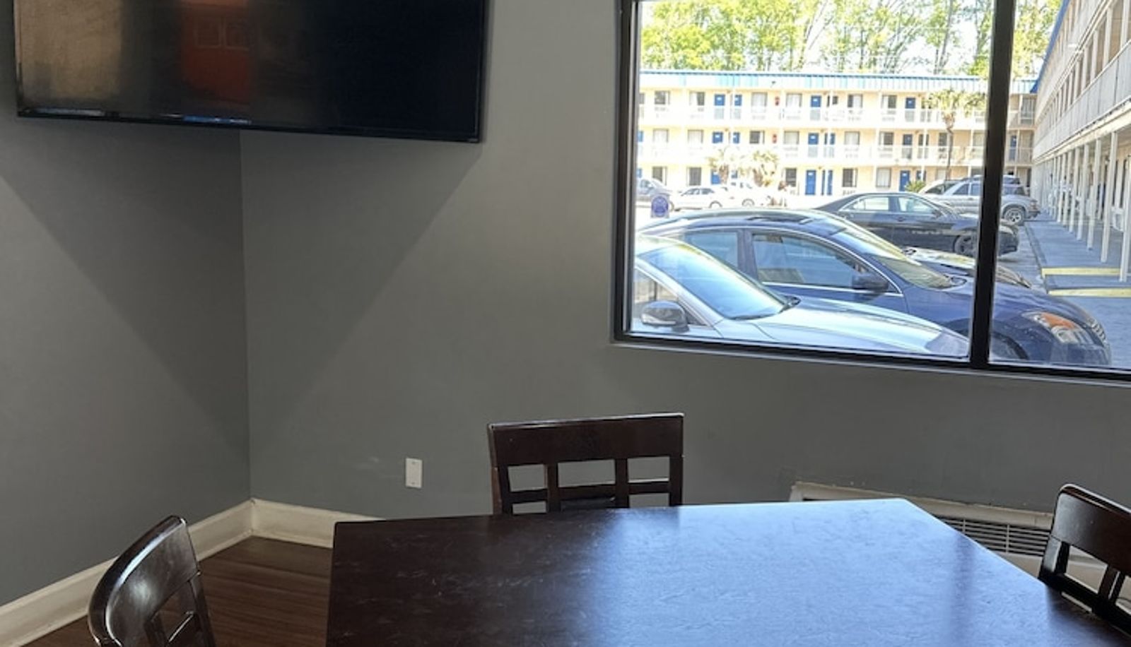 Recepción - MOTEL 6 SAVANNAH AIRPORT - POOLER