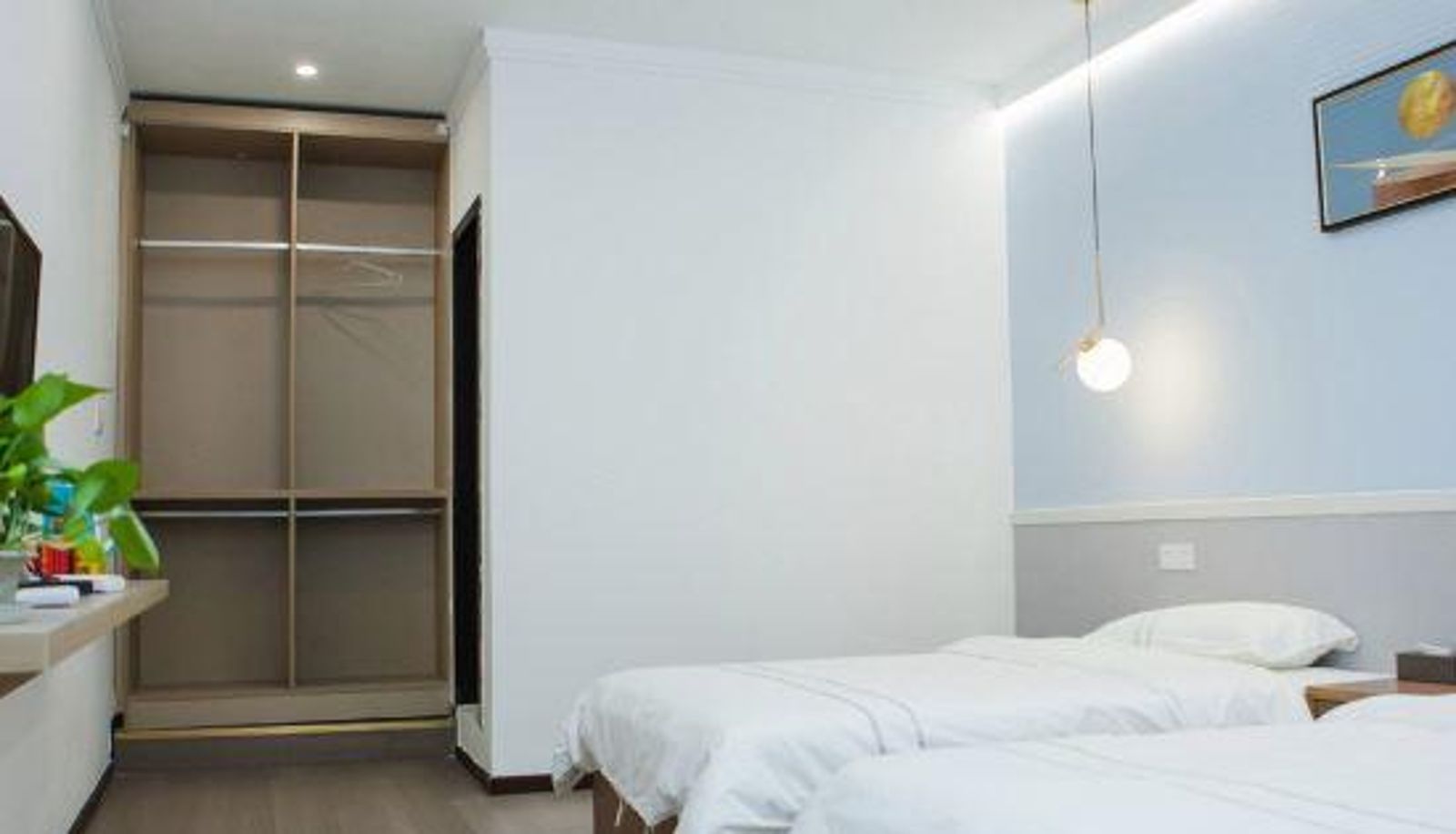Camera - Haocheng Hotel