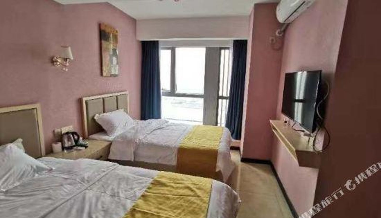 Camera - Chongqing Qicaiwu Hotel