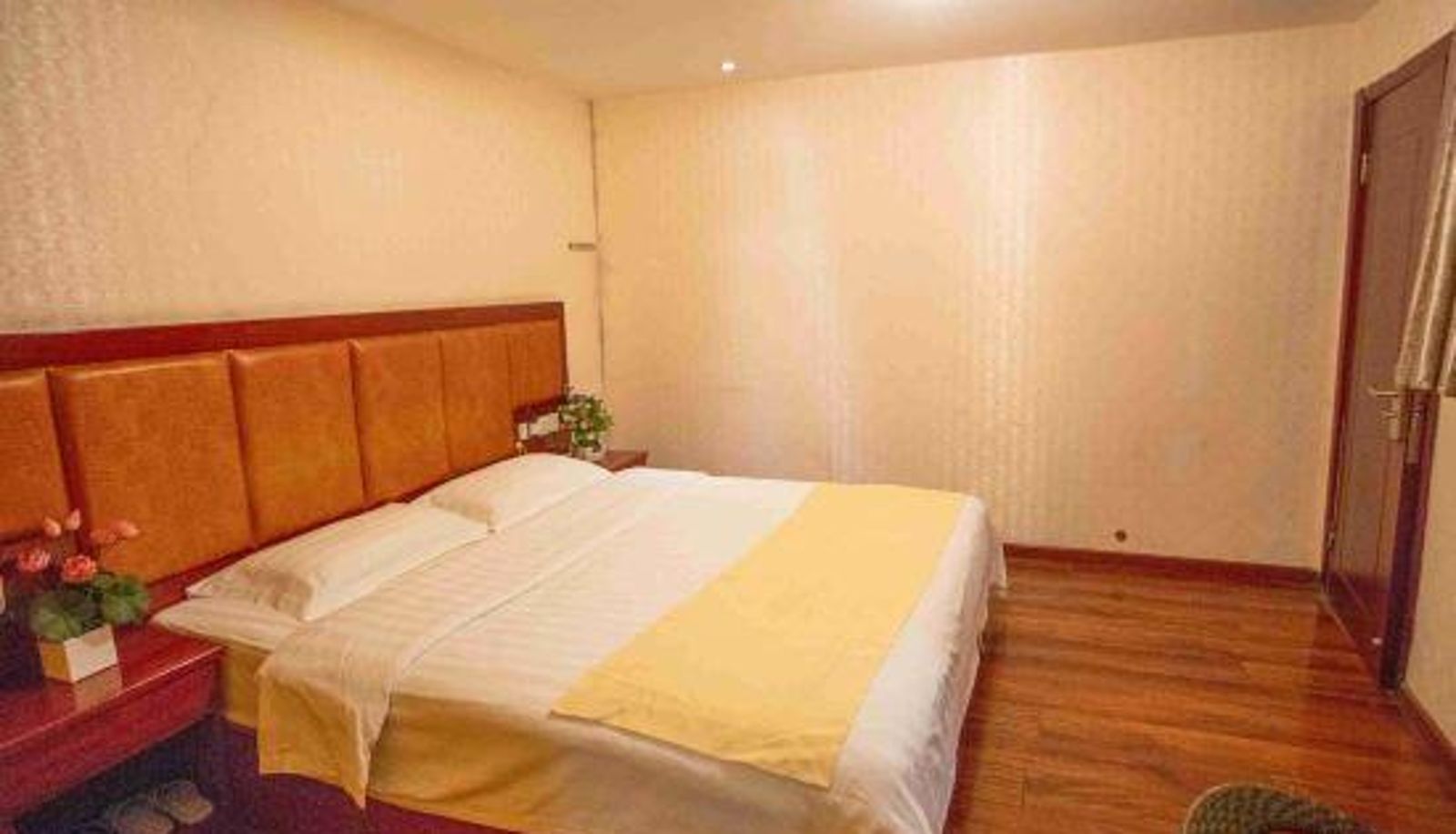 Kamer - Chongqing Hexin Business Hotel (Yongchuan Passenger Transport Center Store)