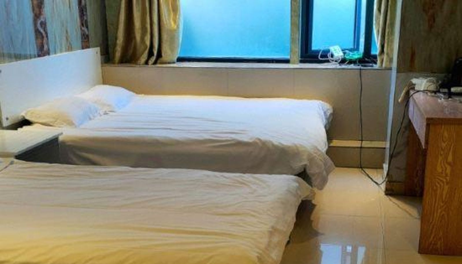 Family room - Huayi Hotel (Shanghai Dishui Lake University City Branch)