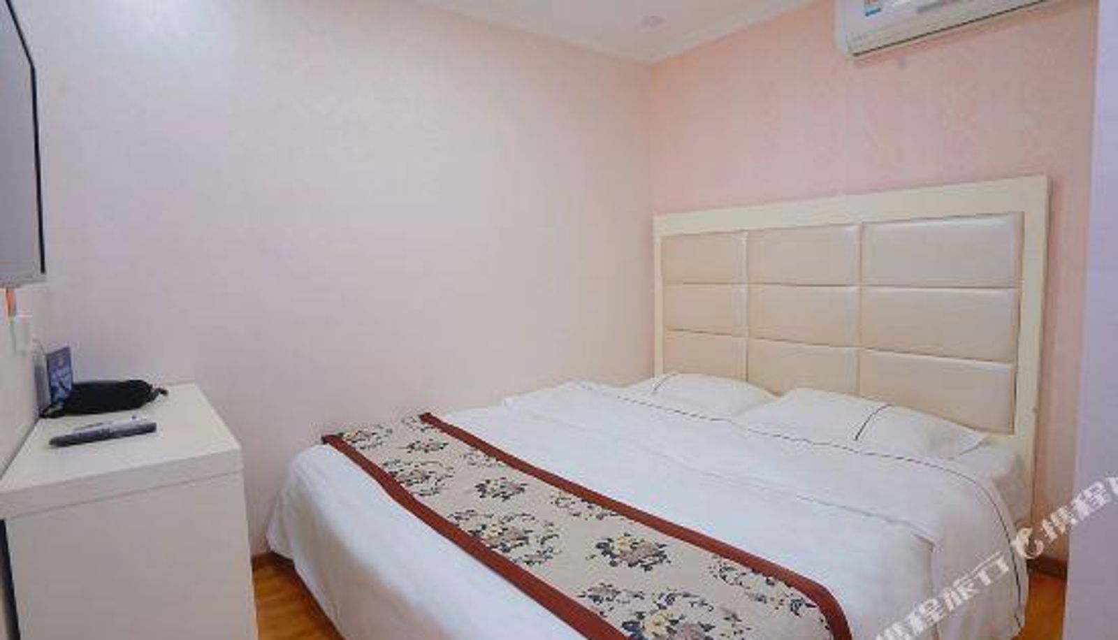 Kamer - Beijing South Railway Station)  Liujiayao Subway Station Homeinn Huayi Hotel (Zhaogongkou Store