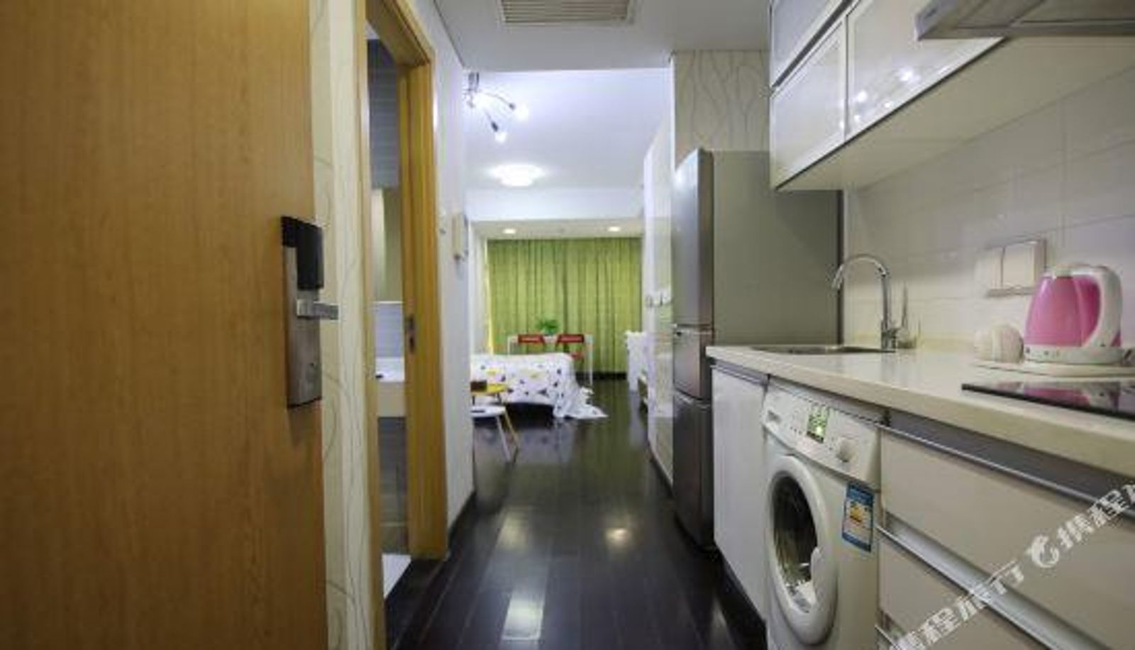 Zimmer - Beijing Holiday Harbor Apartment