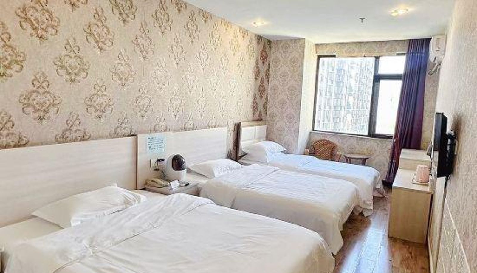 Camera - AT YOUNG HOTEL (Beijing Shahe Subway Station Beihang University)