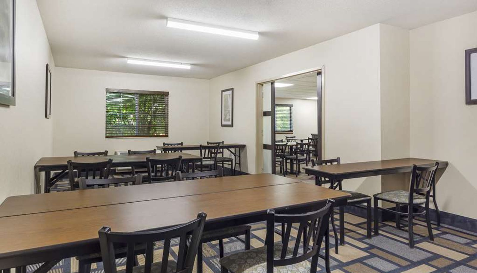 Restaurant - Best Western Plus Berkshire Hills Inn & Suites