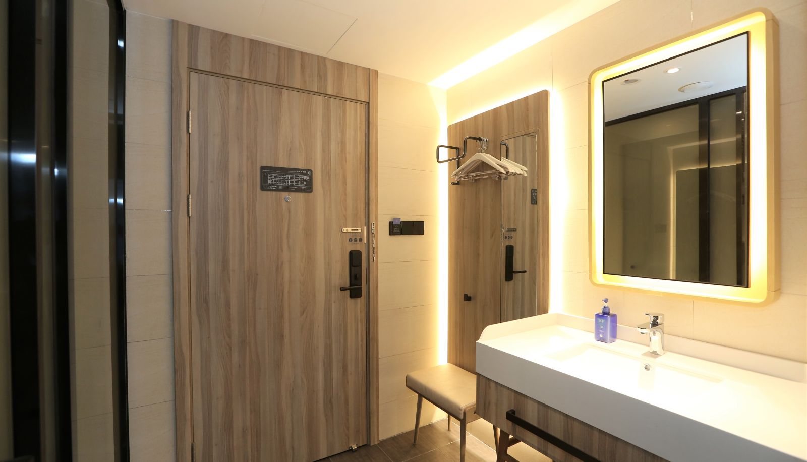 Camera - Hanting Wenzhou Yongjia Shangtang Hotel