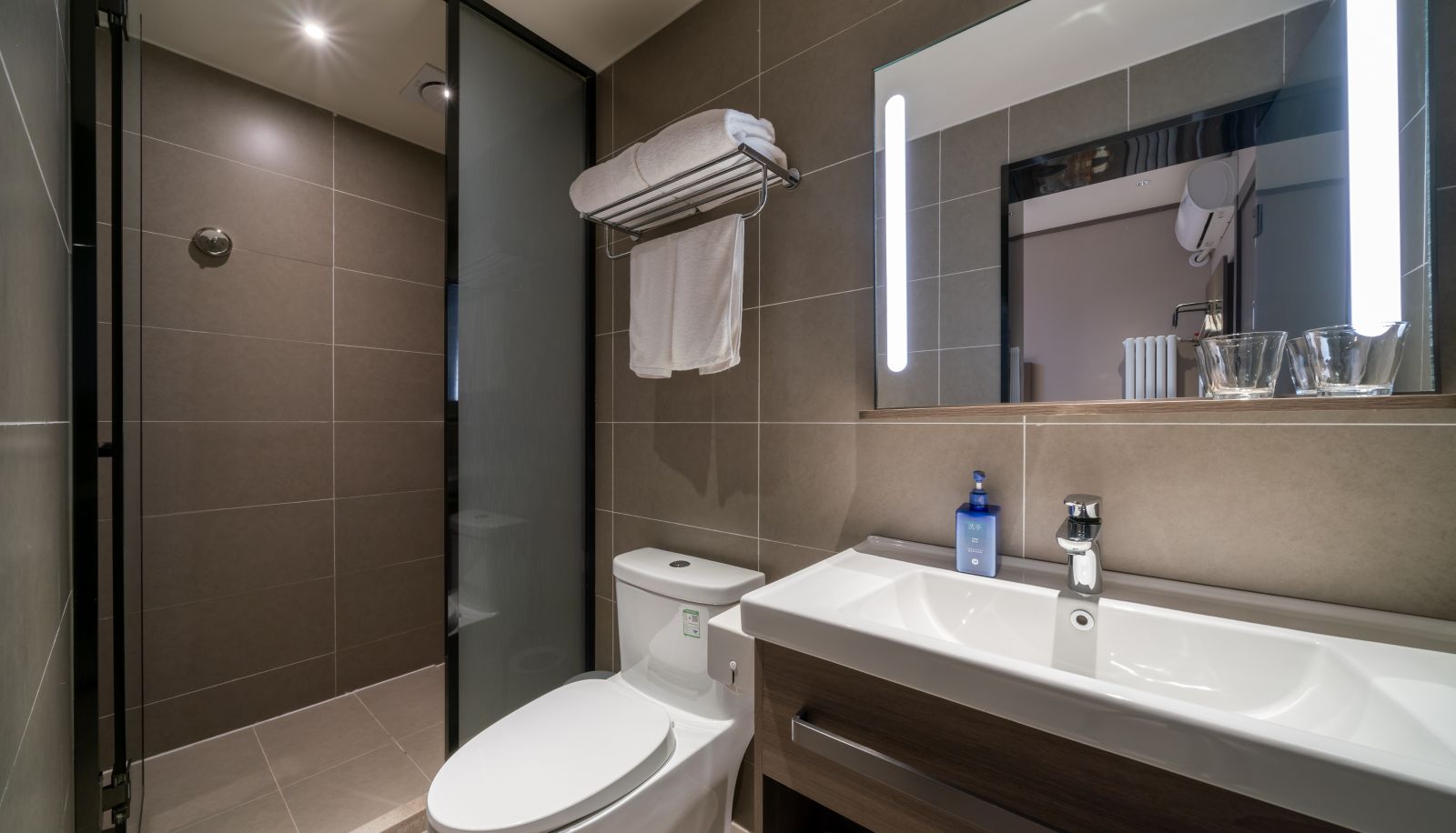 Zimmer - Hanting Beijing Huangcun West Street subway station hotel