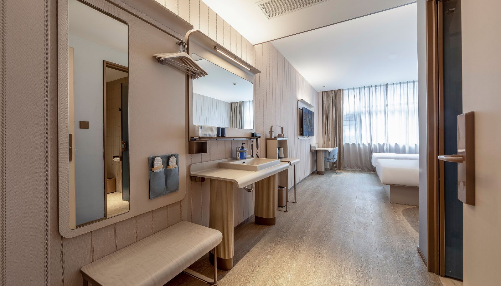 Zimmer - Hanting Xuchang Yanling County Bus South Station Hotel
