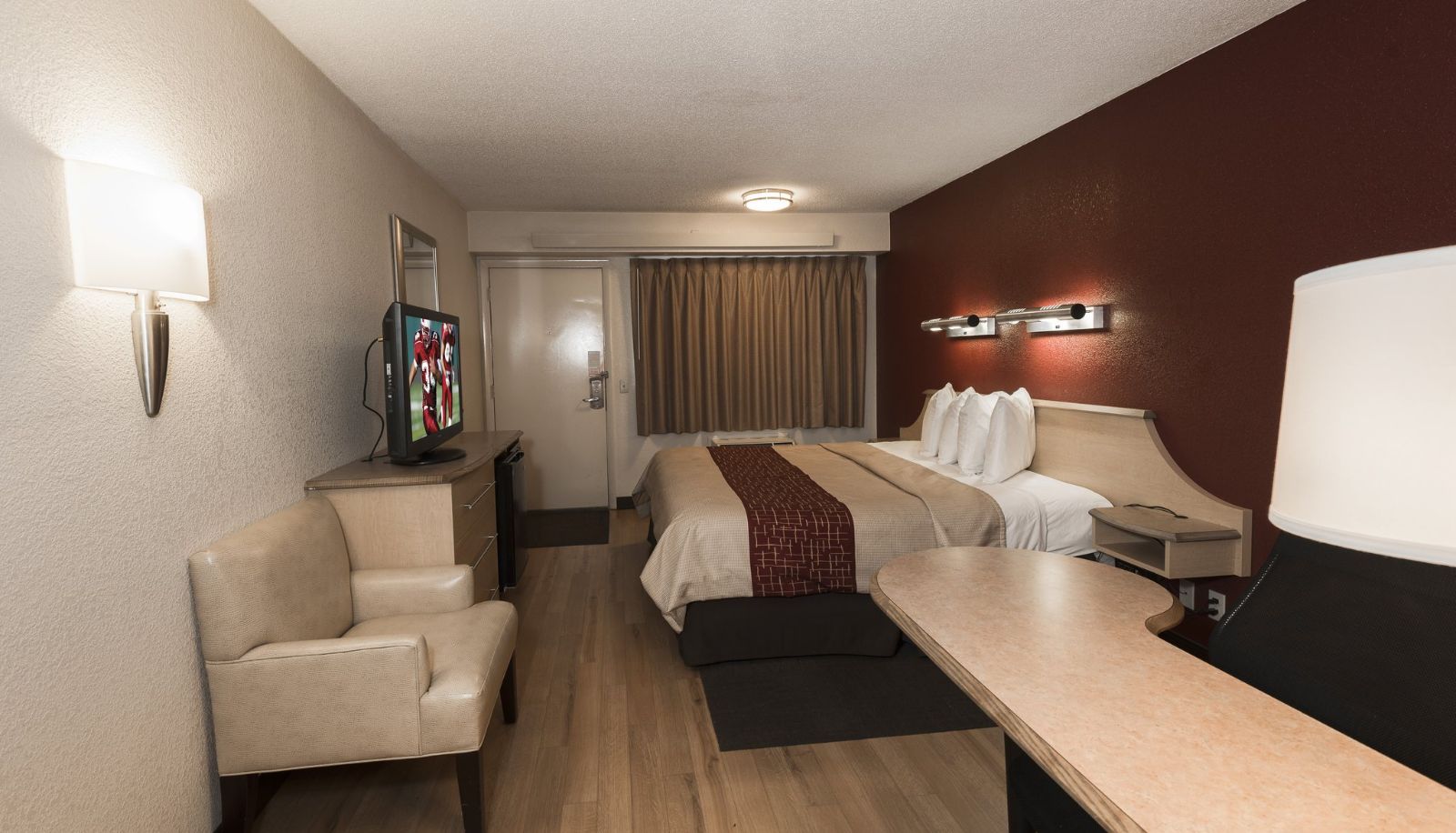 Zimmer - Red Roof Inn Dayton North Airport