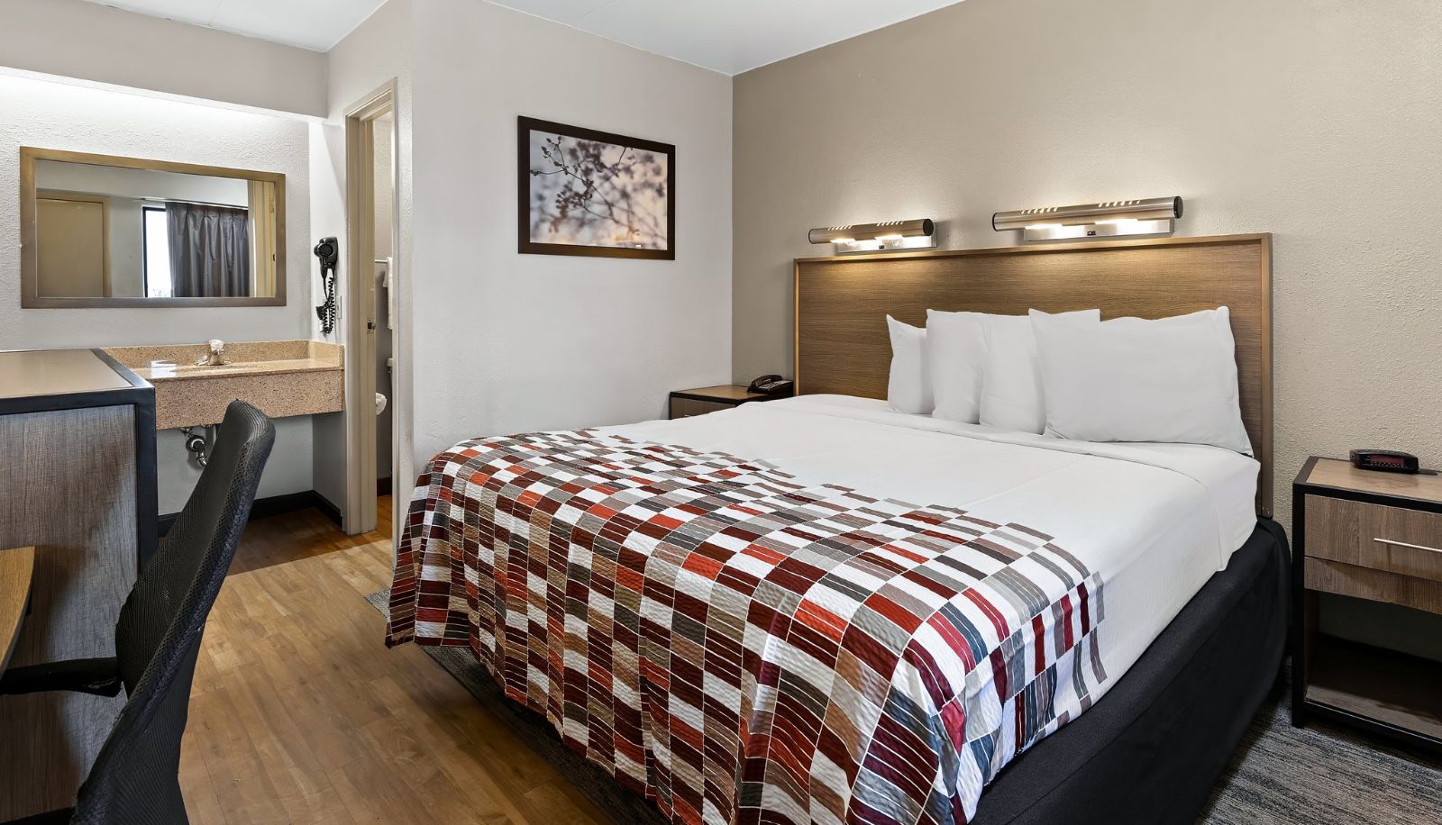 Room - Red Roof Inn Cleveland - Independence