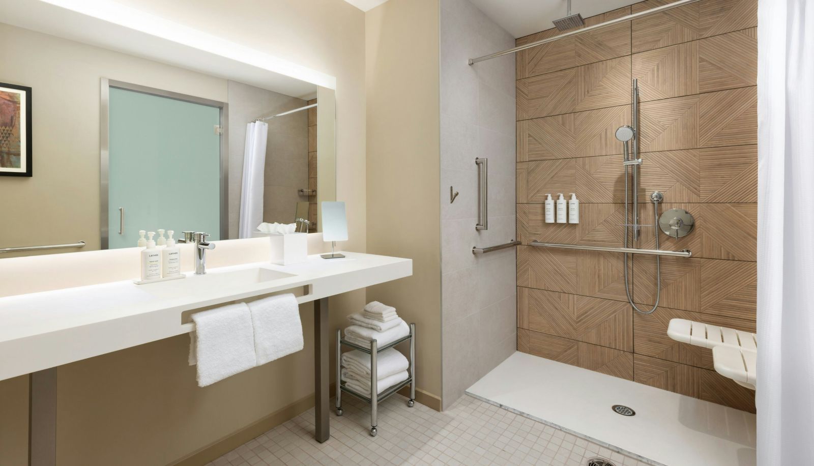 Room - AC Hotels by Marriott Honolulu