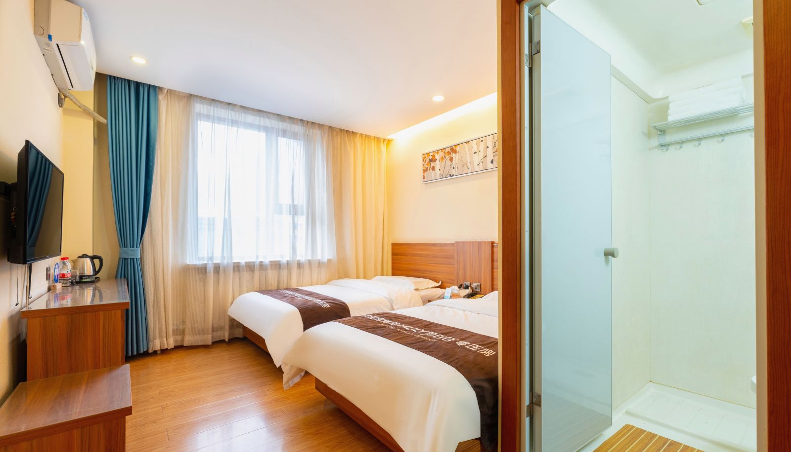 Room - Qiqihar Yueda Holiday Hotel (Dashang New Mart Store)