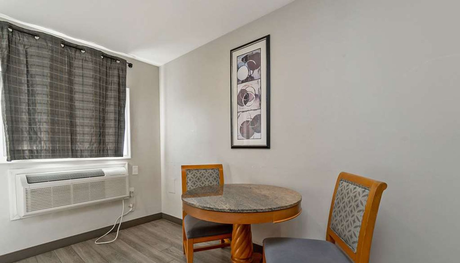 Zimmer - Rodeway Inn Moosic - Scranton