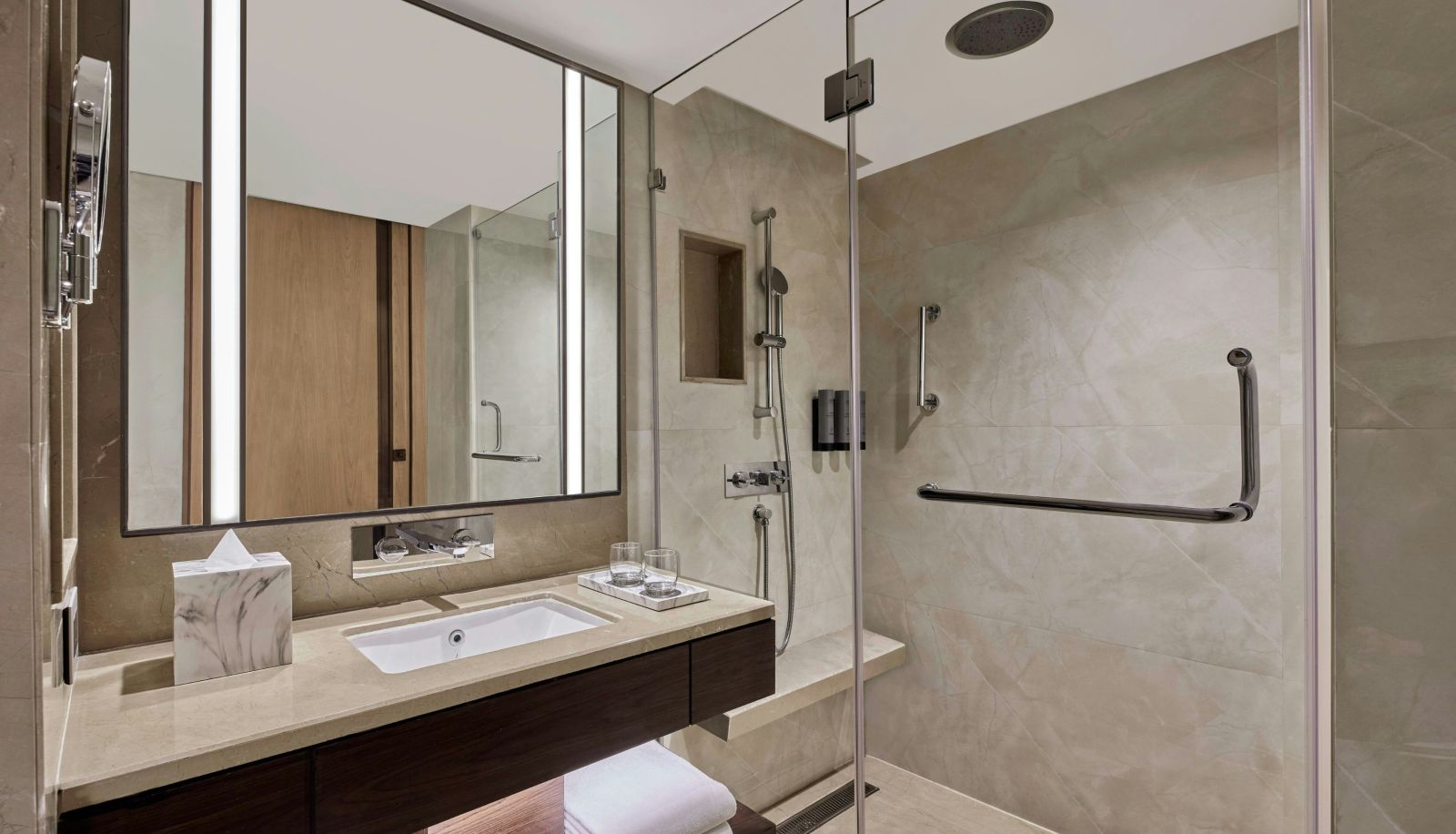 Zimmer - Courtyard by Marriott Gorakhpur