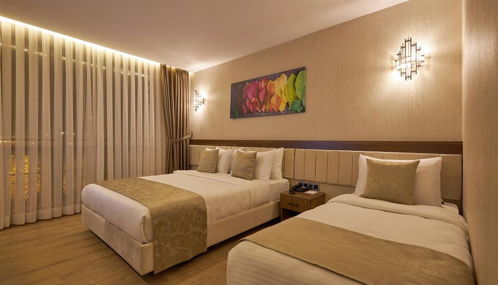 Zimmer - Trademark Collection by Wyndham Operla Airport Hotels