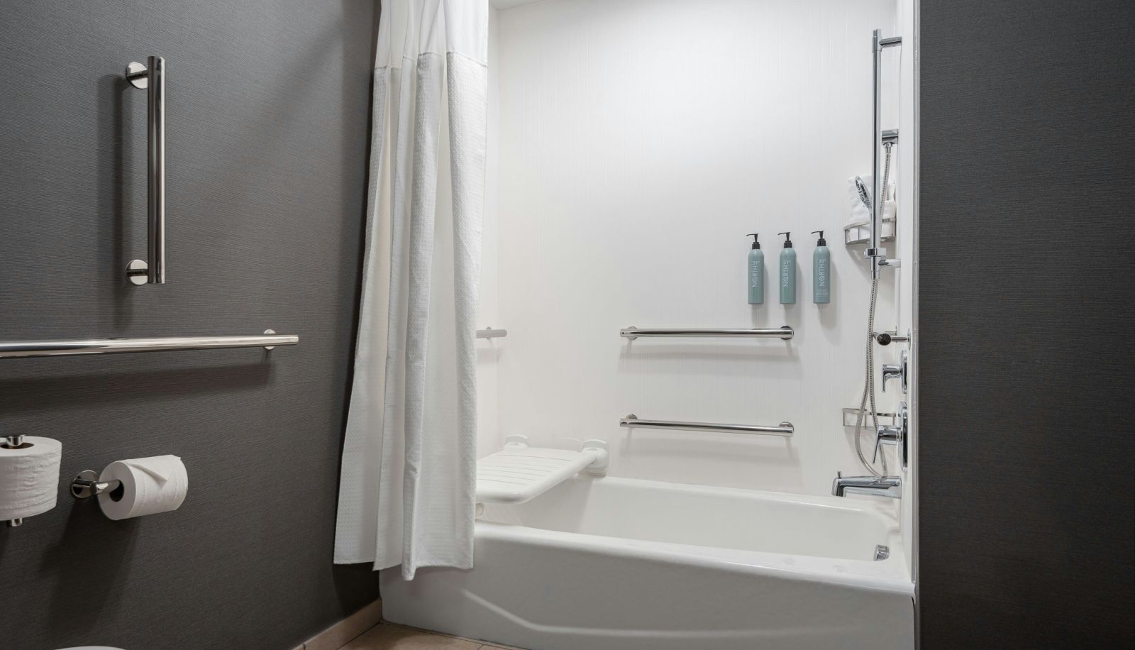 Zimmer - Courtyard by Marriott Cleveland TN