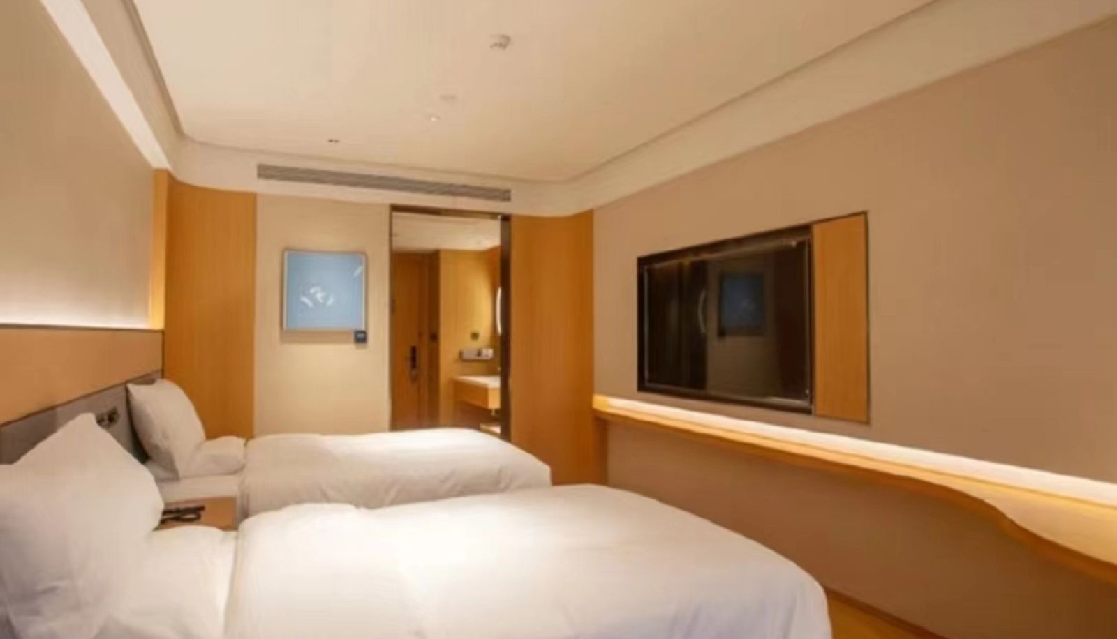 Room - Wanda Plaza Hotel of Xinyang City Government throughout the season