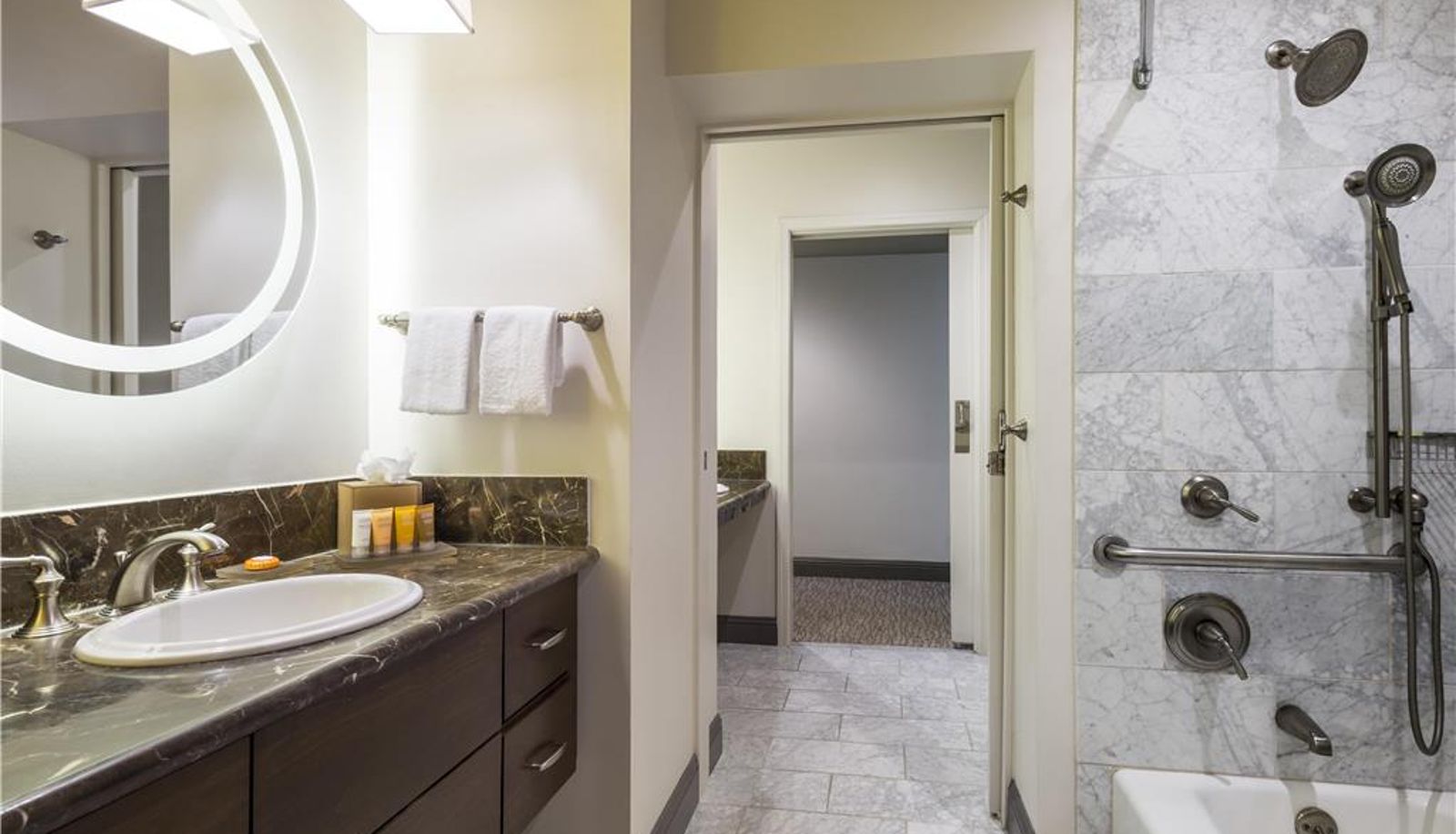 Zimmer - Warwick San Francisco Hotel