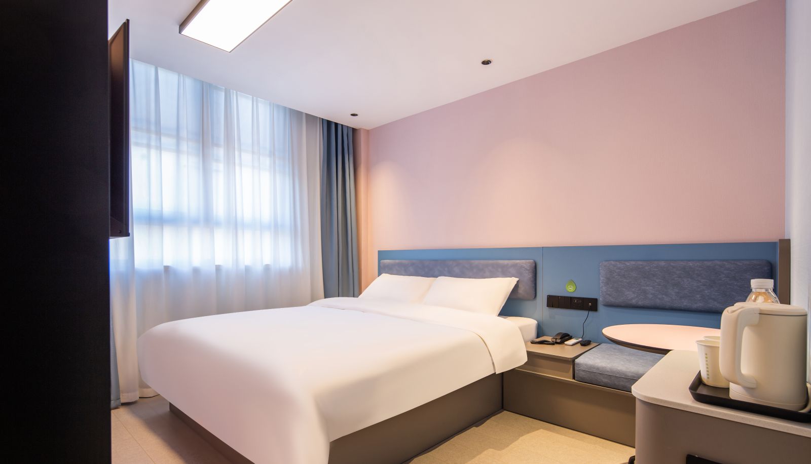 Camera - Haiyou Luoyang Yingtianmen Scenic Area Hotel